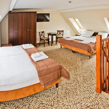 Otel Mona Lisa Wellness & 3*