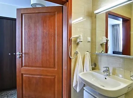 Ξενοδοχείο Mona Lisa Wellness &