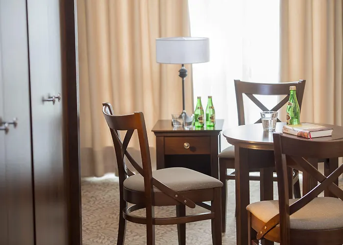 Mona Lisa Wellness & Otel 3*