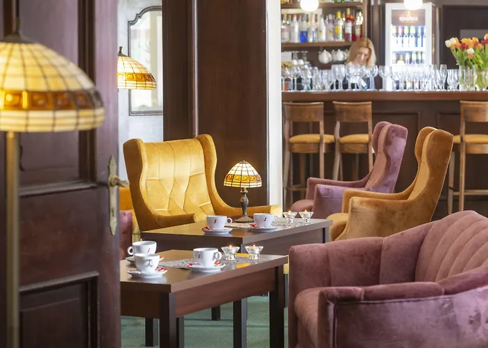 호텔 Mona Lisa Wellness & 3*