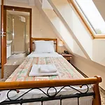 Szálloda Mona Lisa Wellness & 3*
