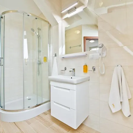 Mona Lisa Wellness & Hotel Kolobřeh