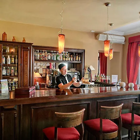 Mona Lisa Wellness & 3* كولوبرزيغ