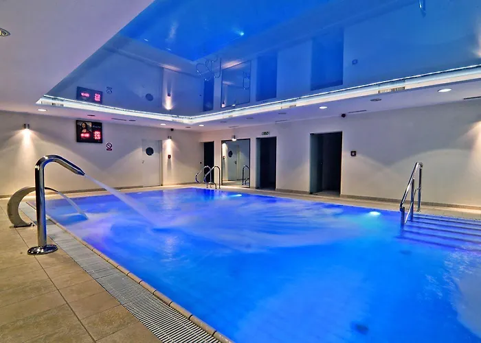 Mona Lisa Wellness&spa Hotel 3*